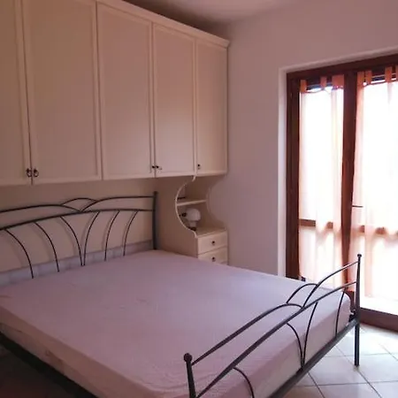 Apartment Mare 4 *